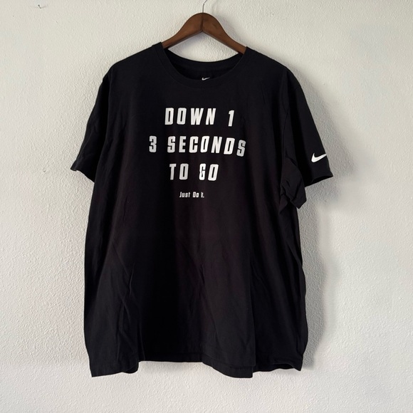 Nike Men's Down 1 3 Seconds To Go Just Do It JDI Swoosh Basketball Gym Black XXL - Picture 2 of 6